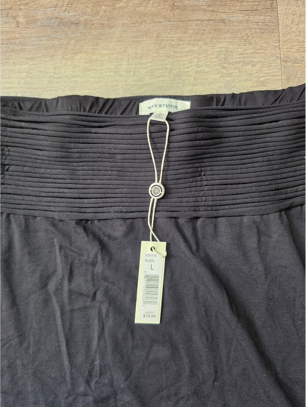 Max Studio Black Maxi Skirt with Pleated Waistband Size L - Picture 2 of 6